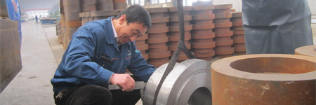 面面俱到的先進人物---記機加工制造部主任王建國